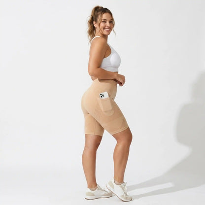 3D short - Redefine your silhouette effortlessly