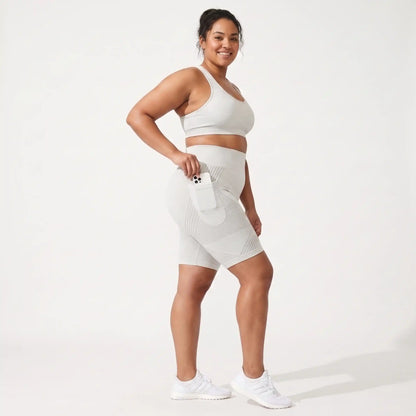3D short - Redefine your silhouette effortlessly